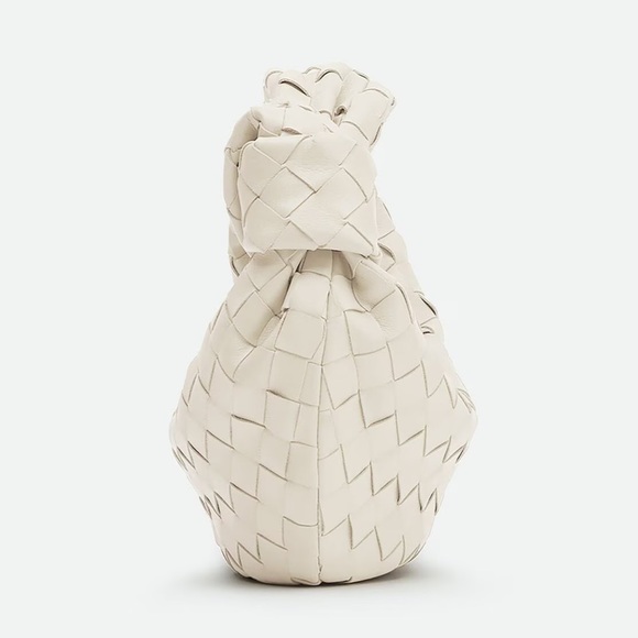 Bottega Veneta Mini Jodie Chalk Intrecciato Leather Top Handle Knot Bag - Picture 2 of 3
